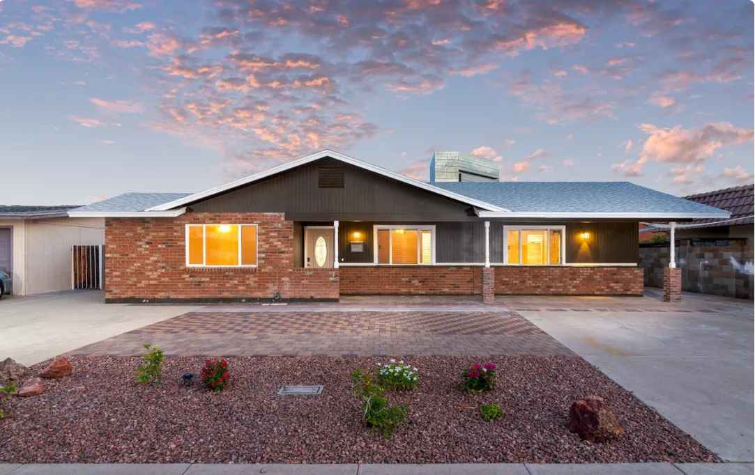 Cozy Private Room in Mesa - All-Inclusive Living 3