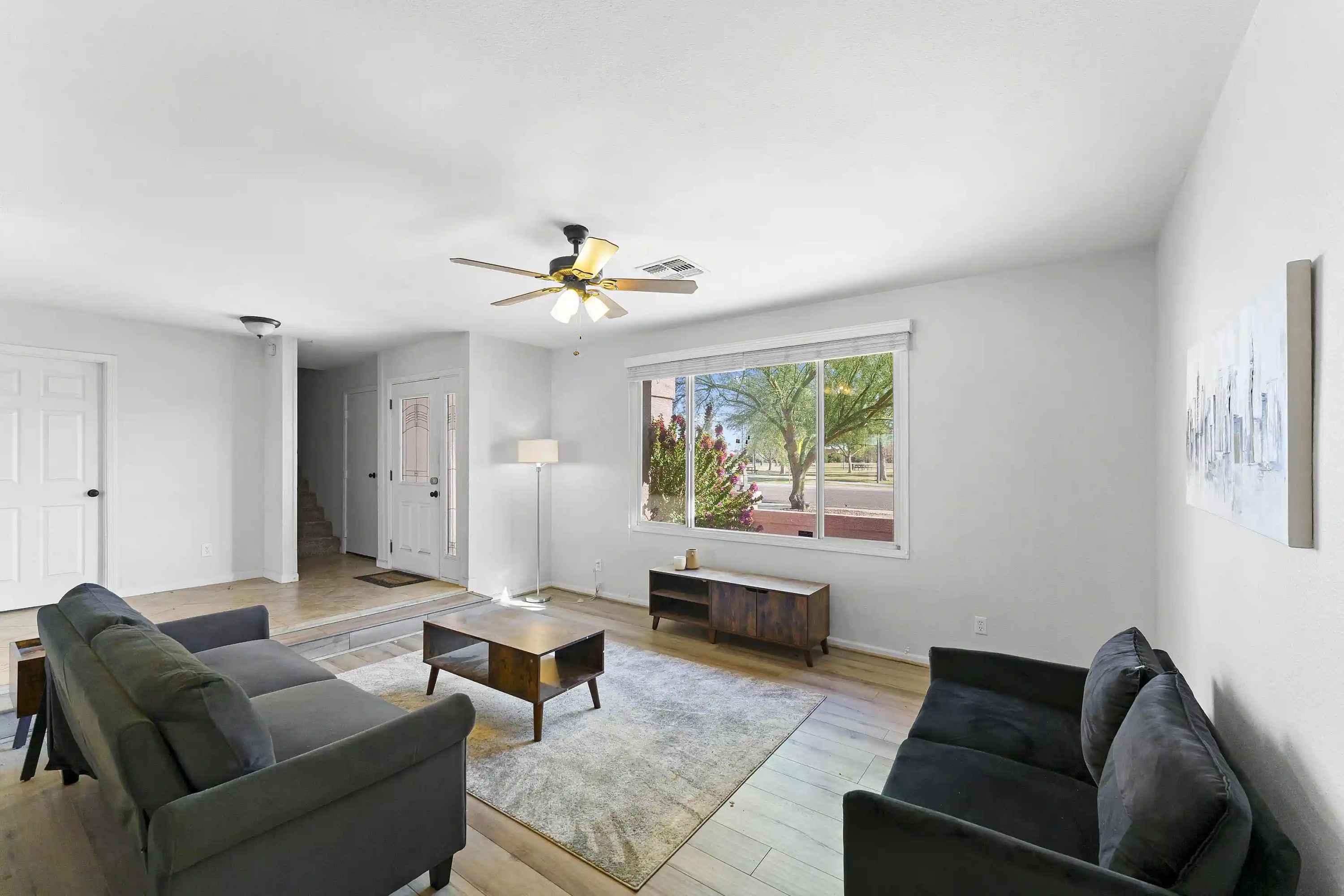 Room for Rent in Tempe โ Near ASU & McClintock Dr 1