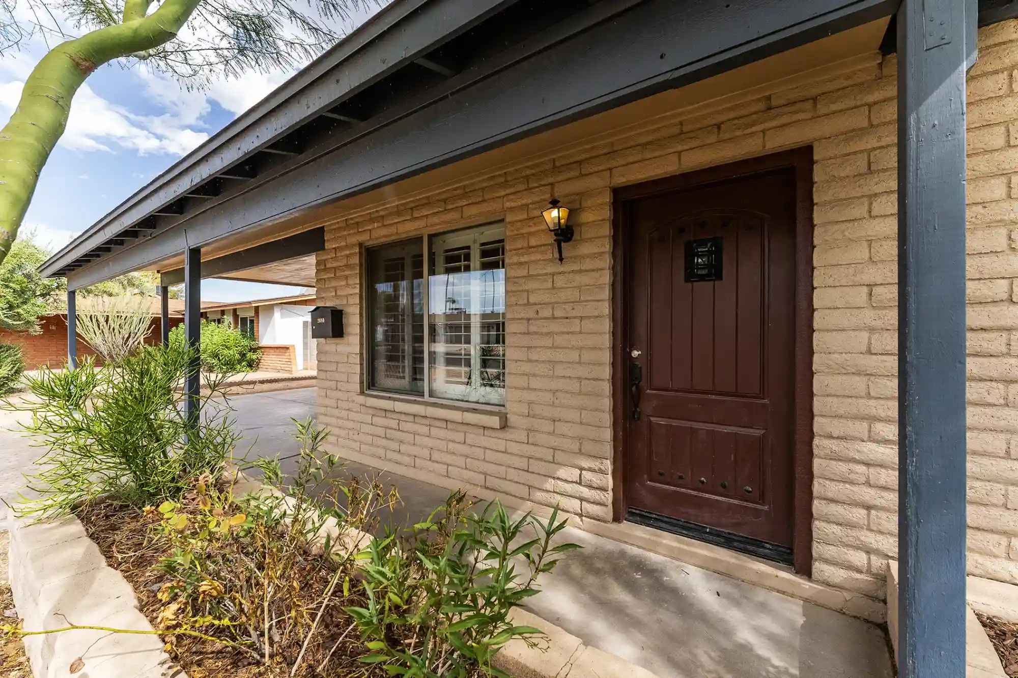 2080 East Greenway Drive 4