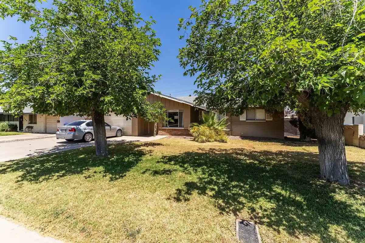 Cozy Room in Heart of Tempe - Move-in Ready! 3