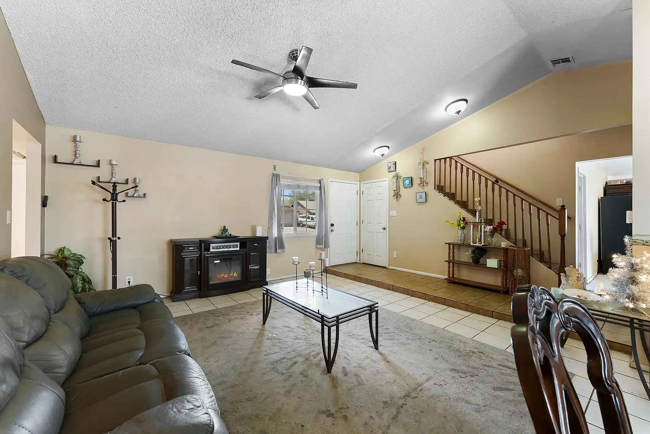 2326 East Folley Street 1