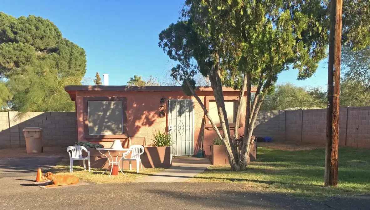 6445 West Maryland Avenue 1