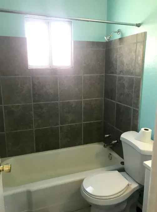 6445 West Maryland Avenue 4